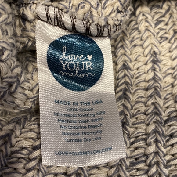 Love Your Melon Beanie Toque Hat - Picture 4 of 5